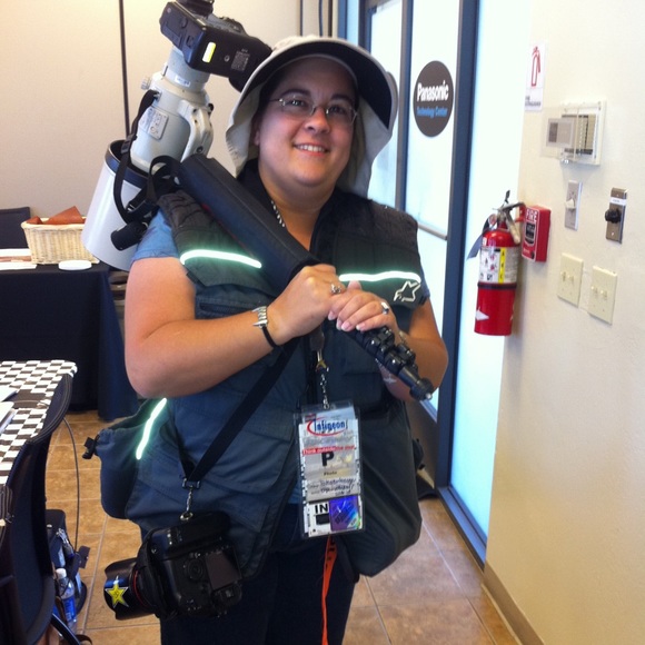 Meet your Posher, Danielle - Picture 2 of 16